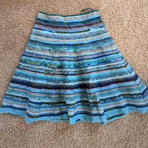 Multicolor knee length skirt size M